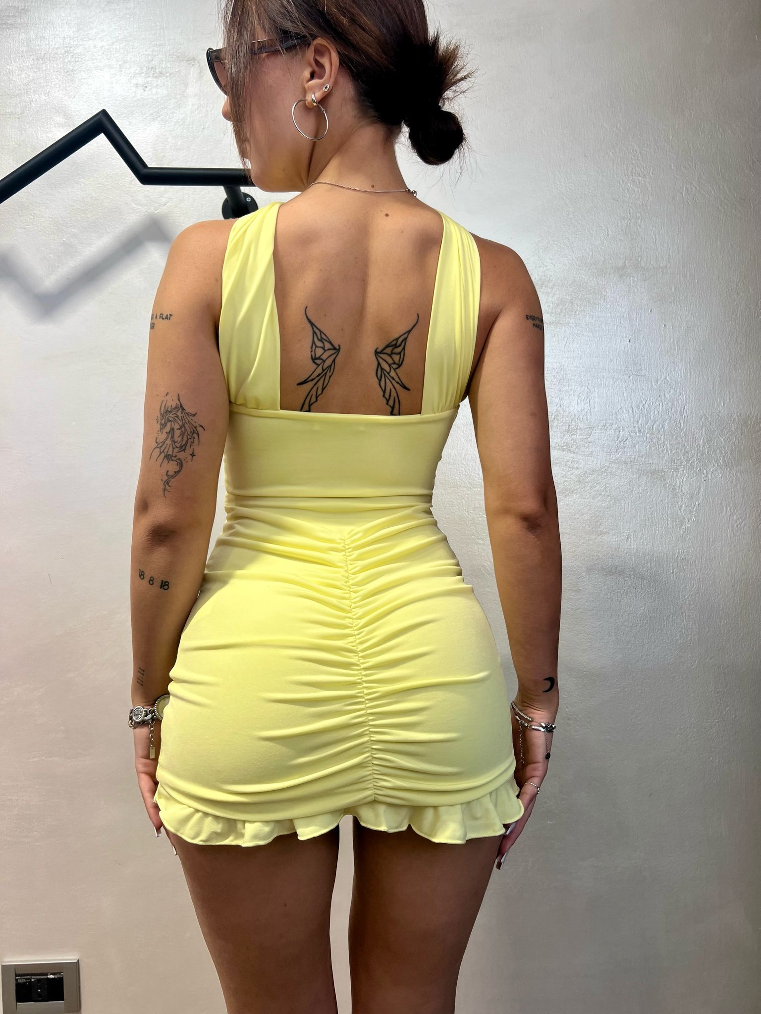 DRESS DOLLY