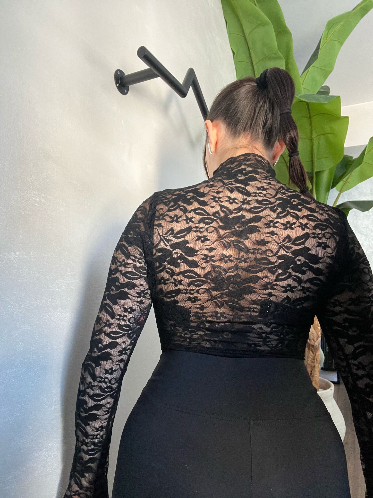 BODY LEILA