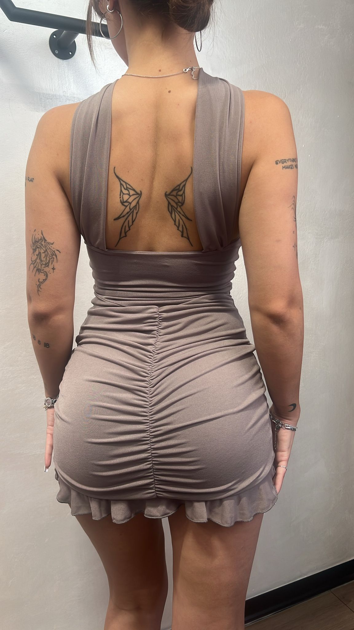 DRESS DOLLY